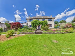 Rear- click for photo gallery